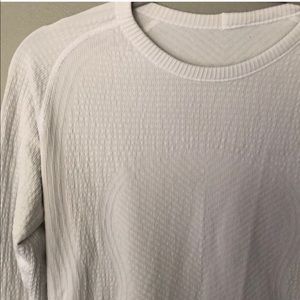 Lululemon swiftly tech long sleeve top